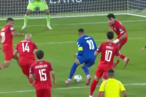 ??姆總強(qiáng)得離譜！姆巴佩中路爆破突擊連過數(shù)人破門！