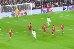 撲出C羅點球的門將不簡單！凱萊赫昔日也曾撲出姆巴佩點球