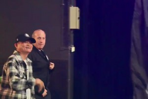 馬云現(xiàn)身NBA中國賽現(xiàn)場 球迷激動得直接喊“爸爸”??????