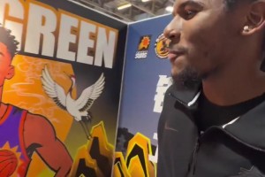 學(xué)的挺像哈！中國粉絲教杰倫-格林說“護(hù)林員牛逼”~