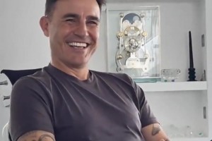 卡納瓦羅：韋世豪技術(shù)很棒但身體太差，我勸他多練力量但他太懶了