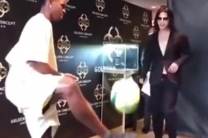 維尼修斯當年點名要牛郎陪侍！和日本第一牛郎顛球互動??