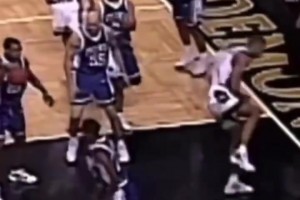 歷史最強(qiáng)狀元秀！大學(xué)時(shí)期鄧肯恐怖的統(tǒng)治力！攻防大殺器！