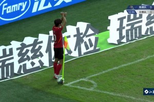 額??！蘇超南通隊(duì)這個(gè)角球戰(zhàn)術(shù)氣氛組到位了，可惜罰的。。。