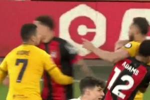 上賽季庫尼亞與科爾克茲爆發(fā)沖突，今日雙紅會(huì)二人將再碰面