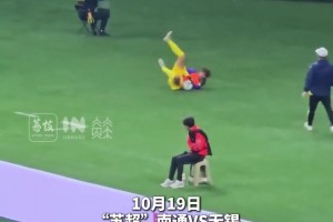 功夫不負(fù)有心人！南通門將蔡天龍點(diǎn)球前瘋狂加練，上場連撲兩點(diǎn)