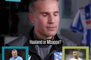 高情商！范佩西此前二選一：阿森納or曼聯(lián)？弗格森or溫格？