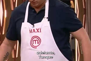 國(guó)外版一站封神！旺達(dá)都能參加綜藝吃漢堡啦，是真會(huì)吃！