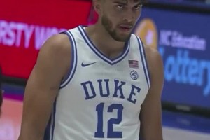 爵士布澤爾之子！前三熱門秀卡梅隆-布澤爾季前賽轟下33+12