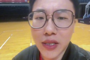 主持人孔祥宇驚嘆：我滴媽！文班去少林回來變超級賽亞人了！??