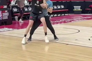 楊瀚森導(dǎo)師斯普利特接任主教練 小楊的上場(chǎng)時(shí)間穩(wěn)了嗎????