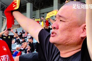 淚目??！泉州亞新降級，幾個純爺們留下傷心的淚水