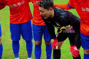 中超焦點(diǎn)戰(zhàn)！王大雷賽前激情喊話：做好自己，讓我們一起慶祝勝利