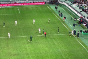 國(guó)安主場(chǎng)球迷：馬寧馬寧，世界第一??