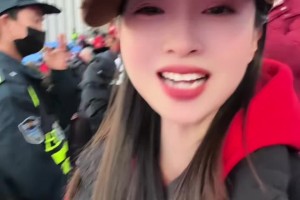 蓉城女球迷：感謝山東的兄弟們??