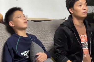 無錫這對(duì)父子展現(xiàn)了蘇超的獨(dú)特魅力