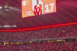 14秒帶你感受，在拜仁主場(chǎng)看球會(huì)是怎樣的體驗(yàn)？