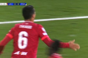 優(yōu)雅的中場(chǎng)大師！來(lái)看看，健康的蒂亞戈在利物浦是怎樣踢球的！