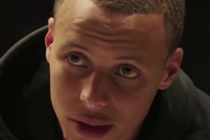 最好關掉聲音！一輩子的好友！名場面：哈登庫里錄音室比賽唱歌！