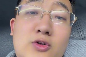 解說老鄭：泰倫盧所取得的成就，都是當初跟詹姆斯在一塊，他沒什么戰(zhàn)術(shù)的