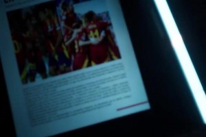 男主持看不下去了！外國(guó)節(jié)目女主持質(zhì)問(wèn)：怎么解釋男女足薪酬差異