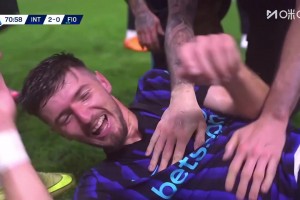 優(yōu)雅！蘇契奇禁區(qū)起舞拉小提琴過人破門！國米2-0領先佛羅倫薩！