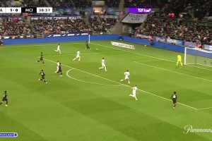 曼城扳平比分！多庫內(nèi)切射門折射入網(wǎng)