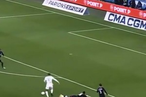 現(xiàn)役第一人！姆巴佩此前在法國隊(duì)訓(xùn)練時(shí)沒人能攔住啊??