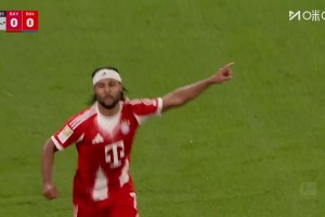 拜仁1-0領先藥廠！比朔夫直塞，格納布里超車寬薩后單刀破門