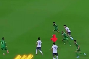 令人遺憾……如果張玉寧這球傳好了，國(guó)足本有機(jī)會(huì)取得領(lǐng)先??