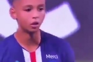 誰(shuí)最可愛(ài)？網(wǎng)友當(dāng)年惡搞兒童版歐冠決賽拜仁vs巴黎！