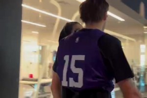 詹姆斯＆納什狂吹庫里：他不拿球的時候才是最危險的時刻！