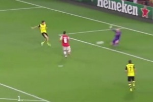 熱刺成背景板？多特歐冠對(duì)陣英超球隊(duì)的五佳球！