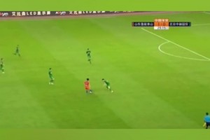 神級助攻！蒿俊閔人球分過傳給三秒后的自己！