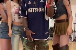 網(wǎng)友：王鈺棟這次禁區(qū)內(nèi)冷靜拉球，是多少成年隊(duì)老大哥做不到的？